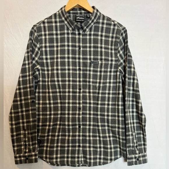 Indian motorcycle women’s button down shirt brand new. - Picture 2 of 15